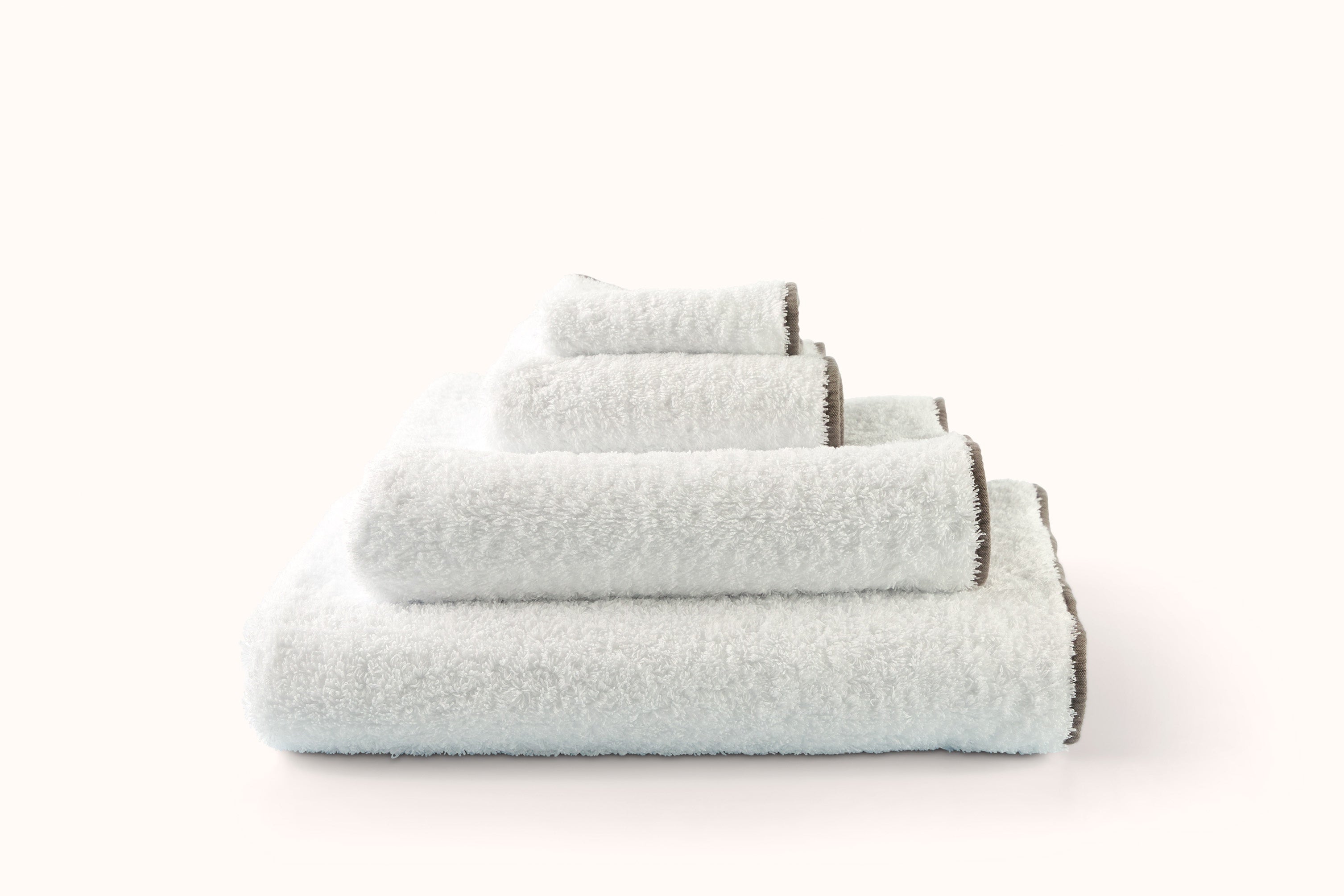 ABYSS & HABIDECOR WHITE/GRIS SUPER PILE TOWELS