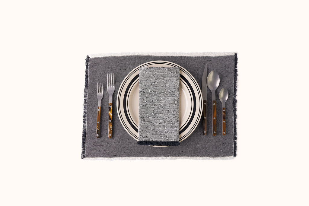 ARCOLAIO FRINGE EDGE PLACEMAT