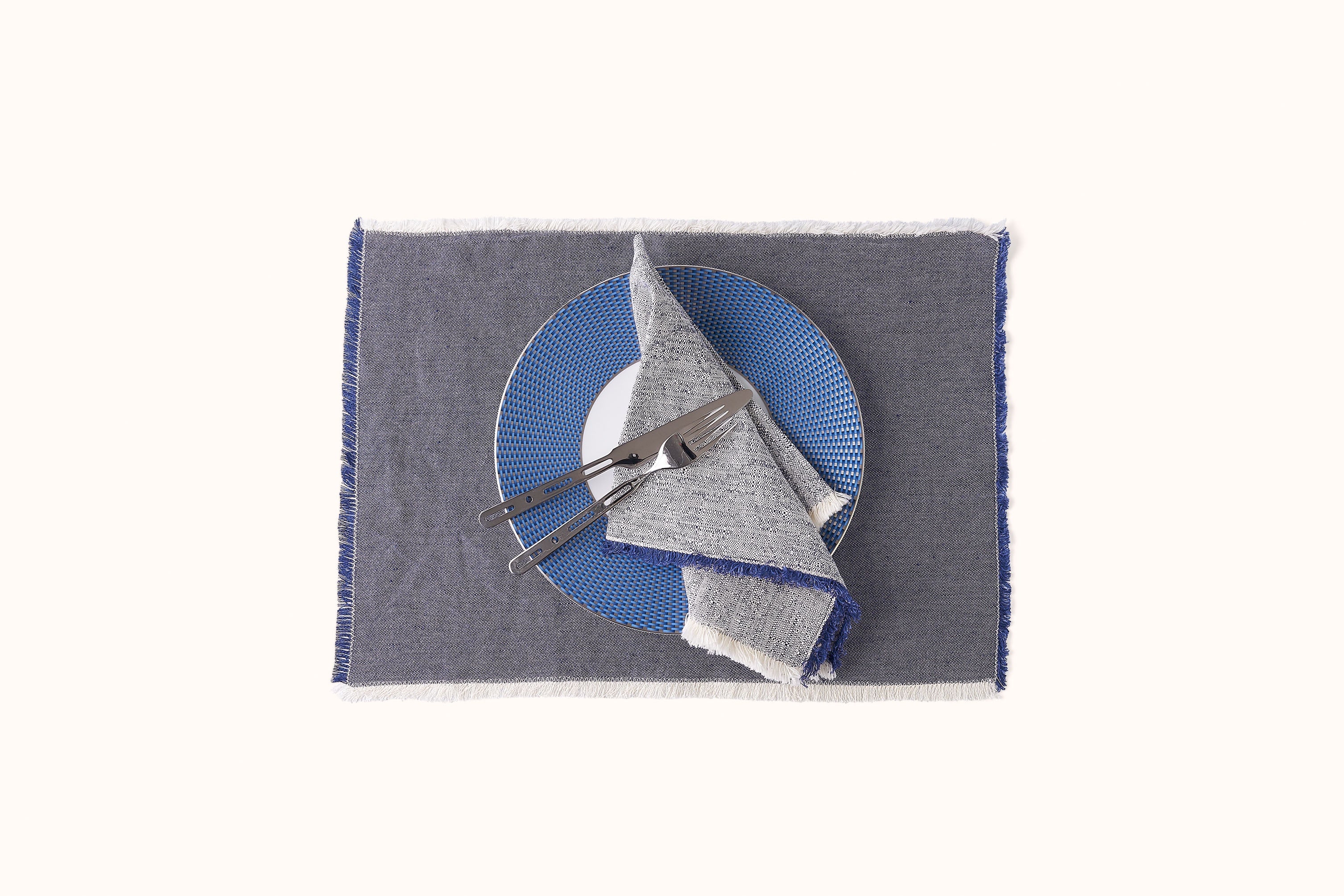 ARCOLAIO FRINGE EDGE PLACEMAT