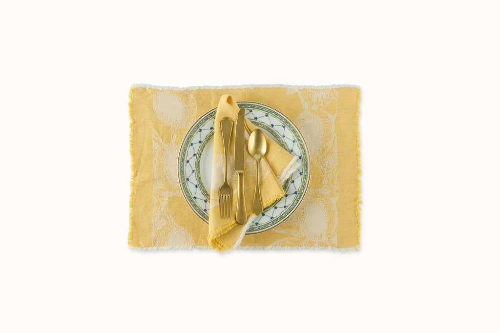 ARCOLAIO PLACED LEMONS FRINGE EDGE PLACEMAT