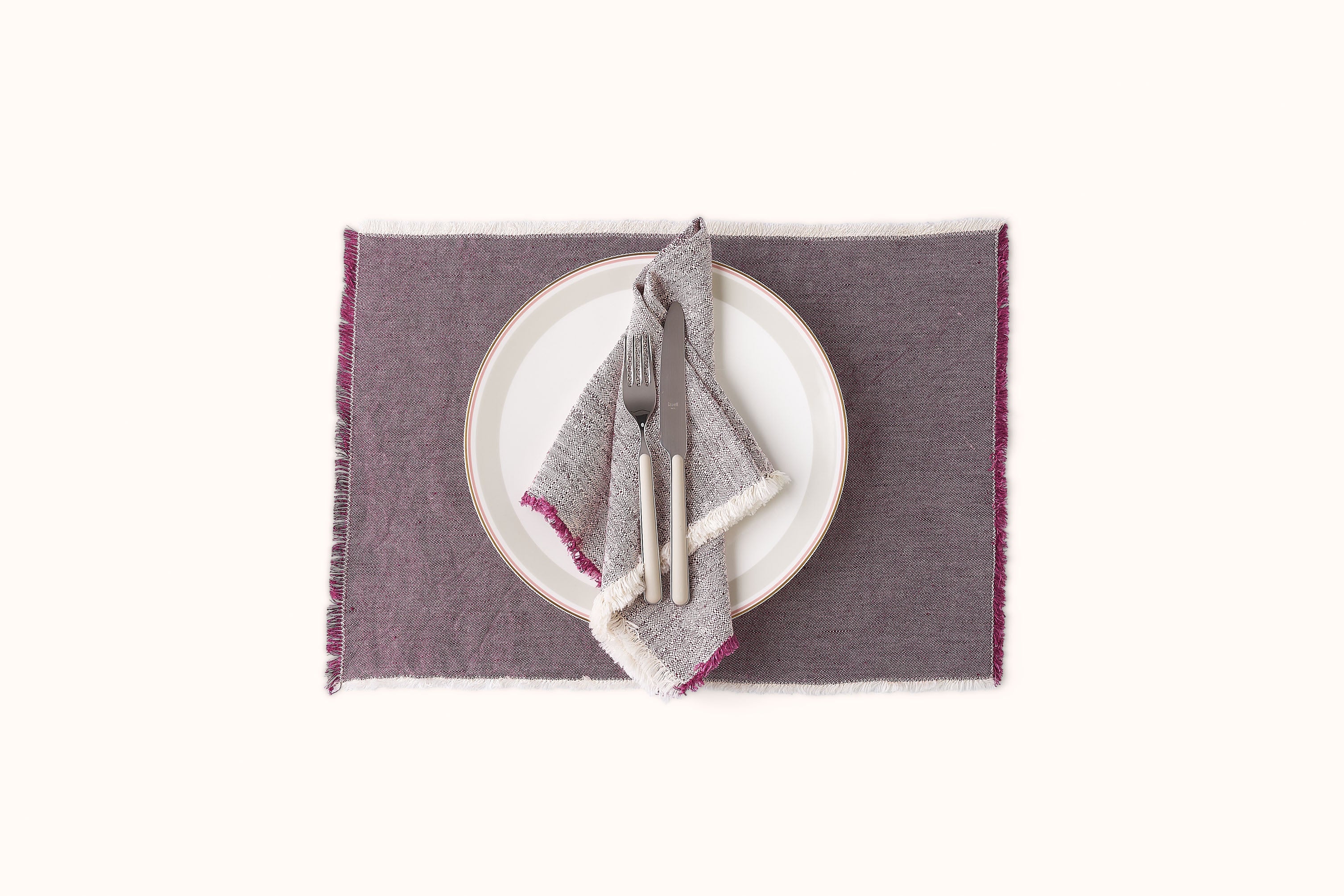 ARCOLAIO FRINGE EDGE PLACEMAT