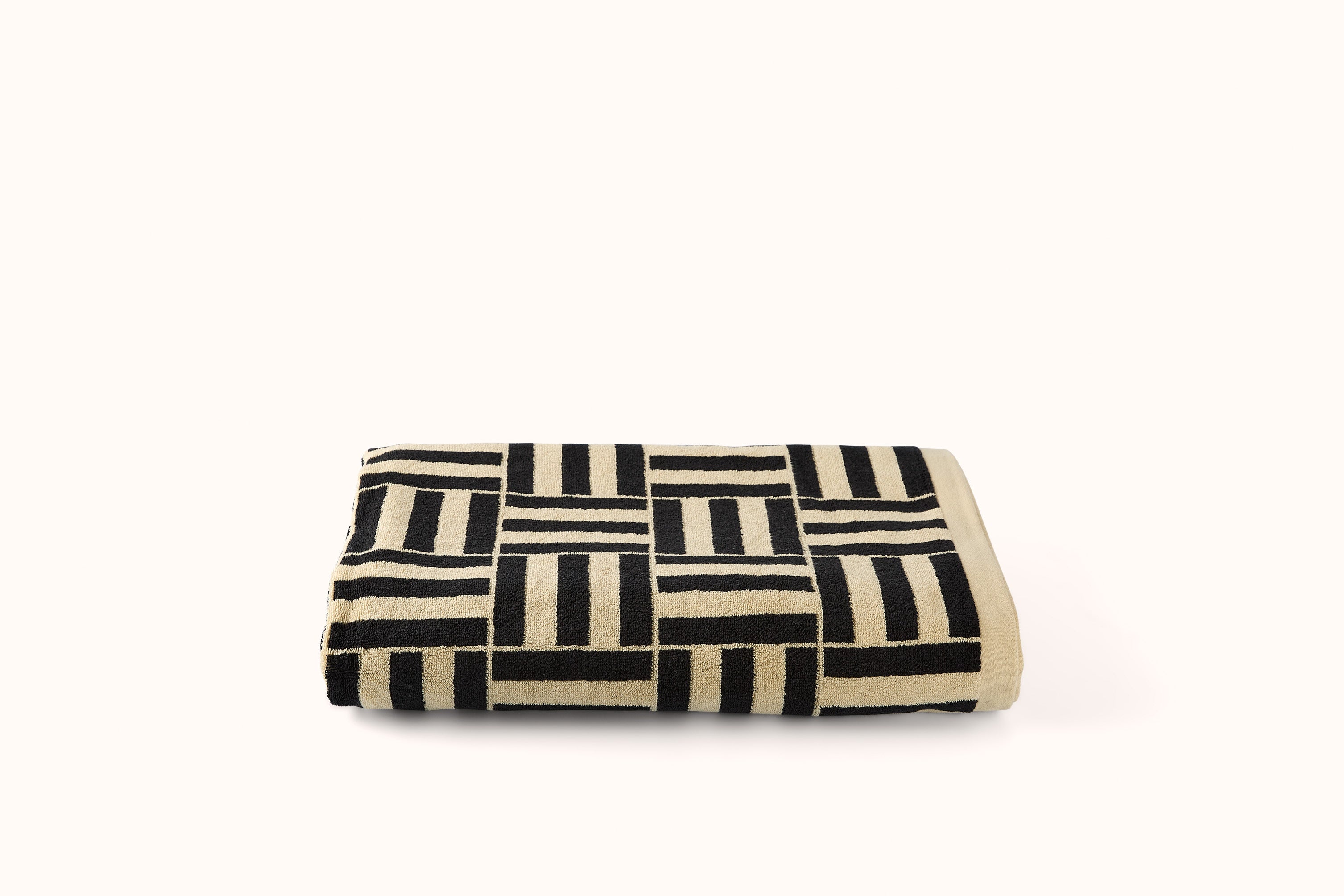 BAINA SAND & NOIR WILLIS POOL TOWEL