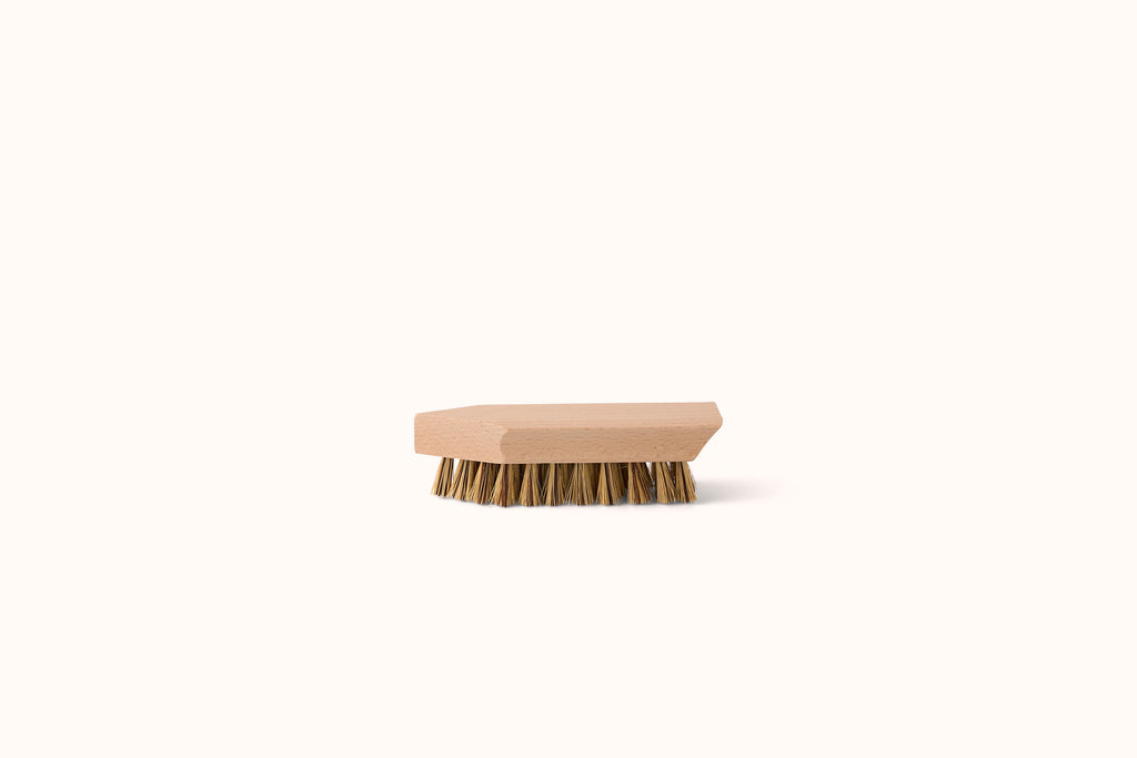 EARTH & NEST SHOE BRUSH