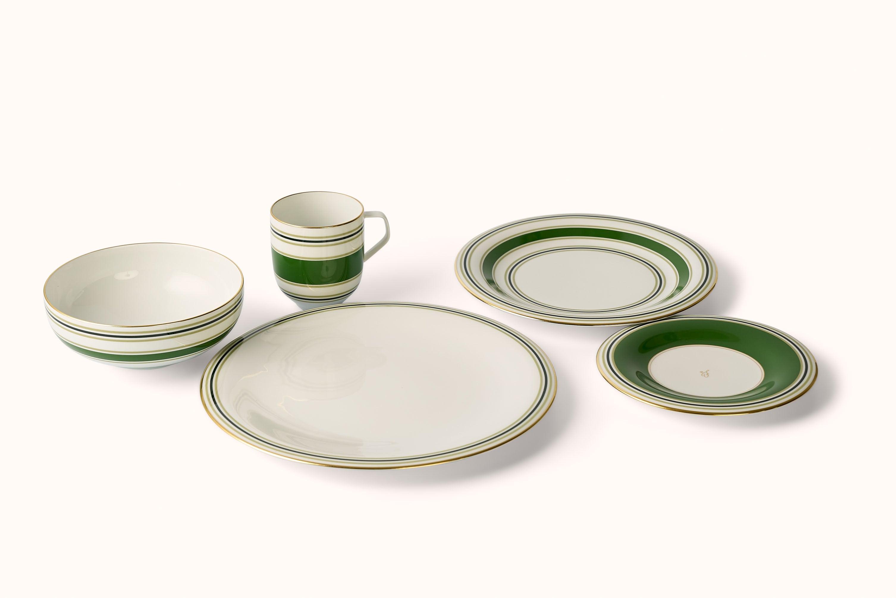 FURSTENBURG HERITAGE GREEN PORCELAIN DINNERWARE
