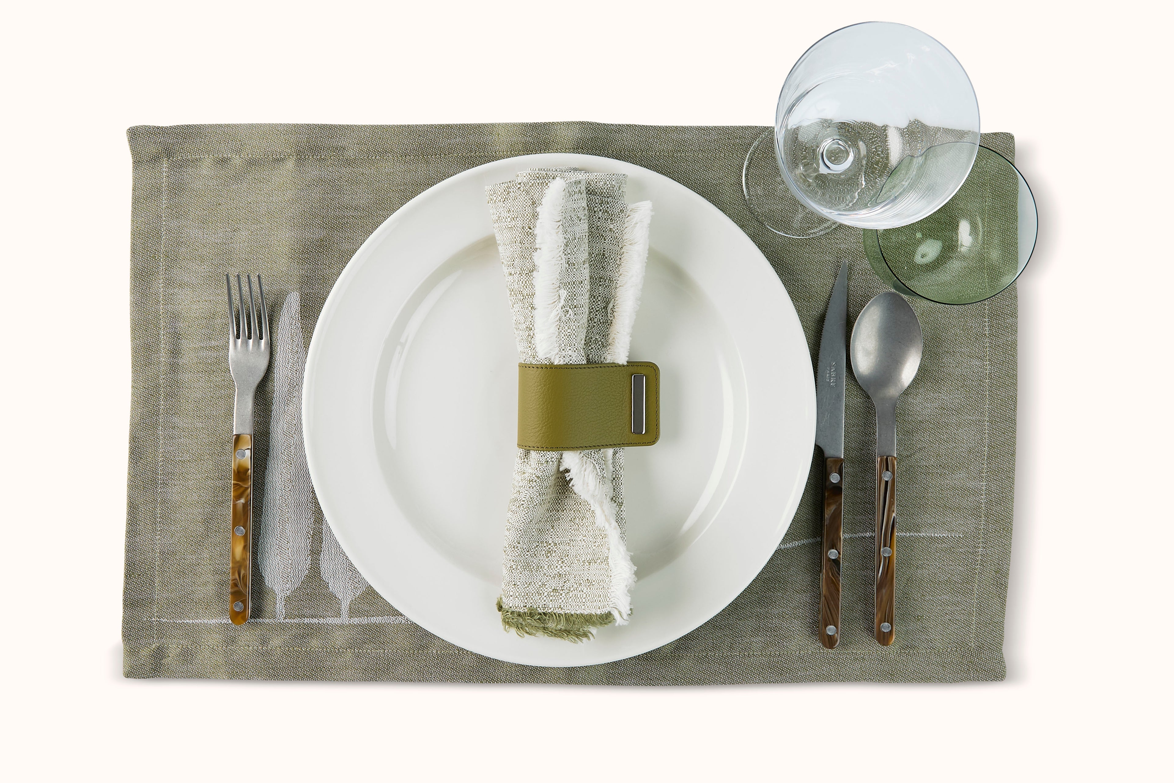 GIOBAGNARA X POLTRONA FRAU NAPKIN RING
