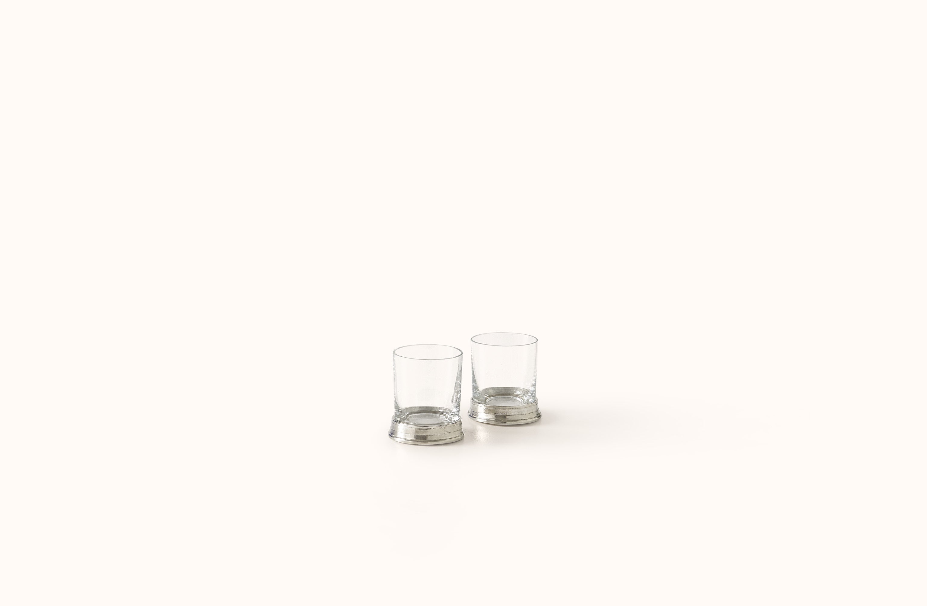 MATCH PEWTER AND CRYSTAL NEAT SHOT GLASS