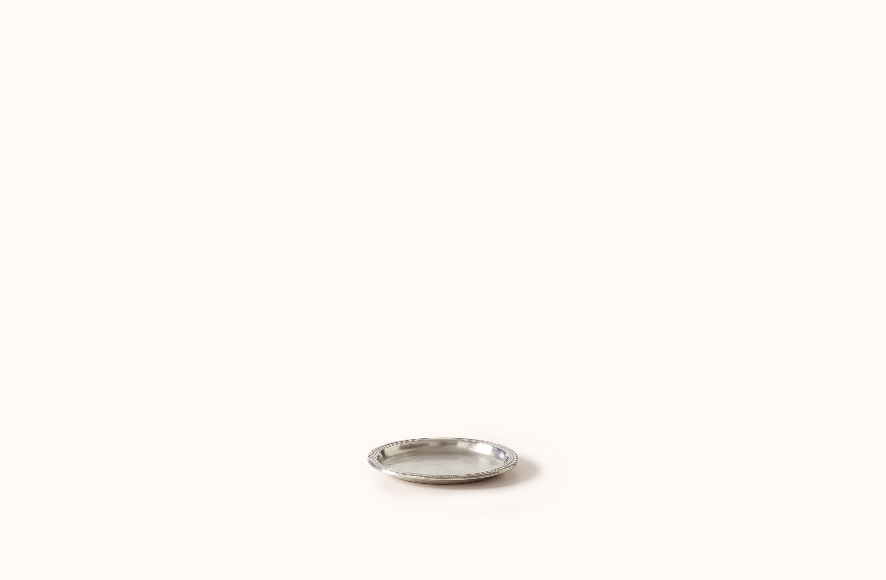 MATCH PEWTER SCALLOP RIMMED BOTTLE COASTER