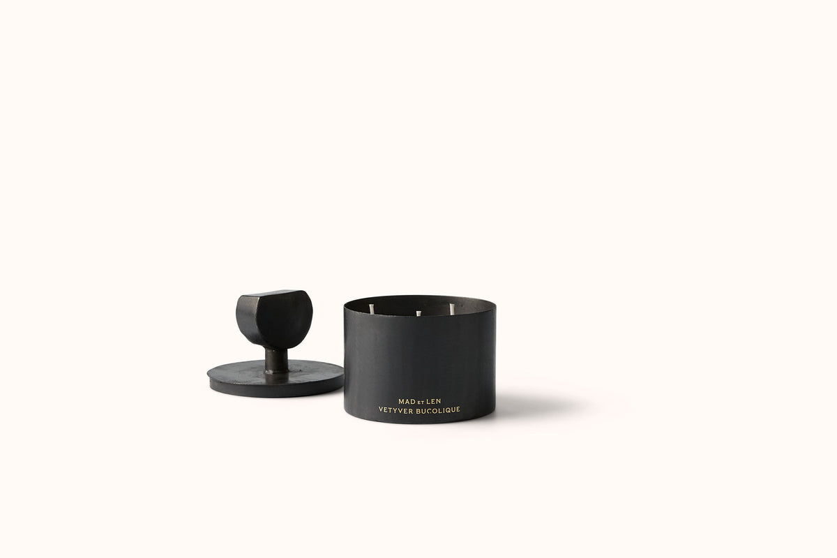 MAD ET LEN VETYVER PETITE TOTEM DEMI LUNE CANDLE