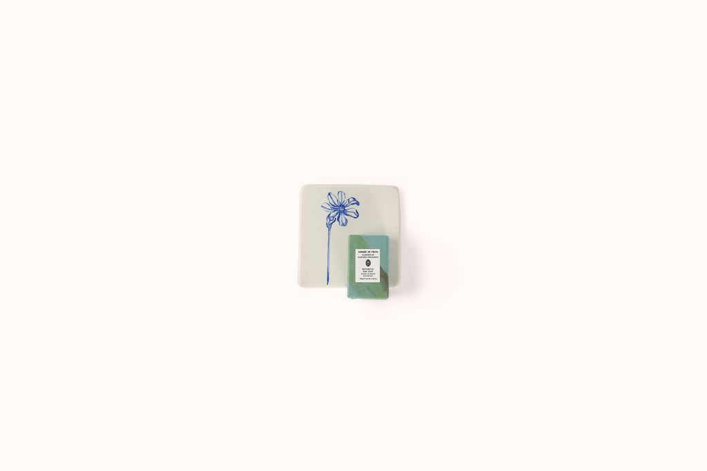 MG BY HAND 5.5" TILE - NARCISSUS