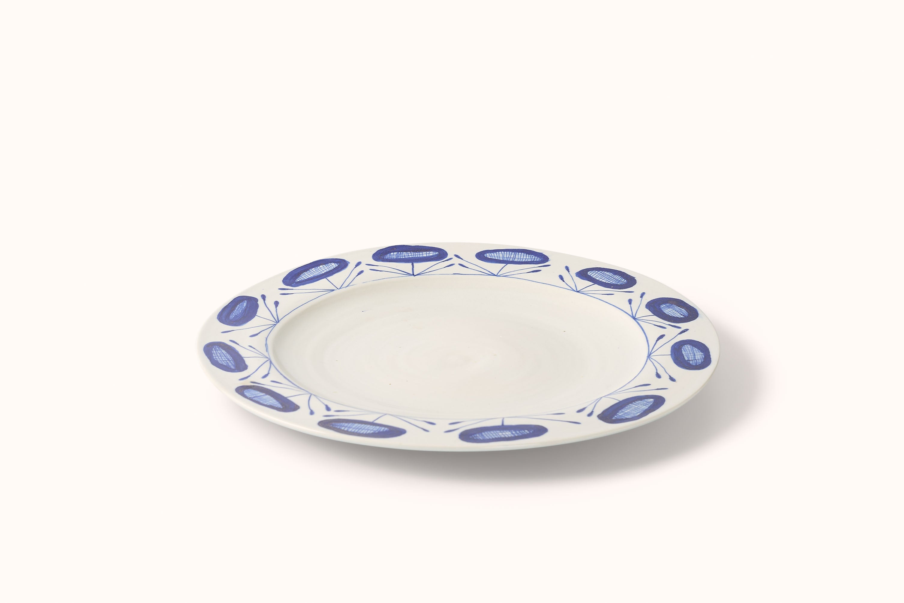 MG BY HAND ROUND PLATTER - POPPY