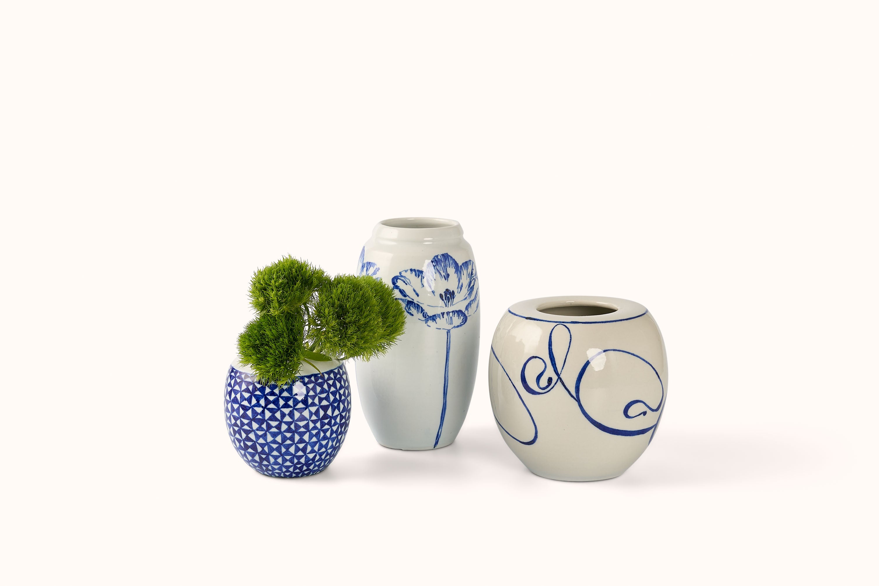 MG BY HAND ROUND VASE - TRIANGLE
