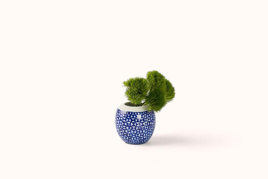 MG BY HAND ROUND VASE - TRIANGLE
