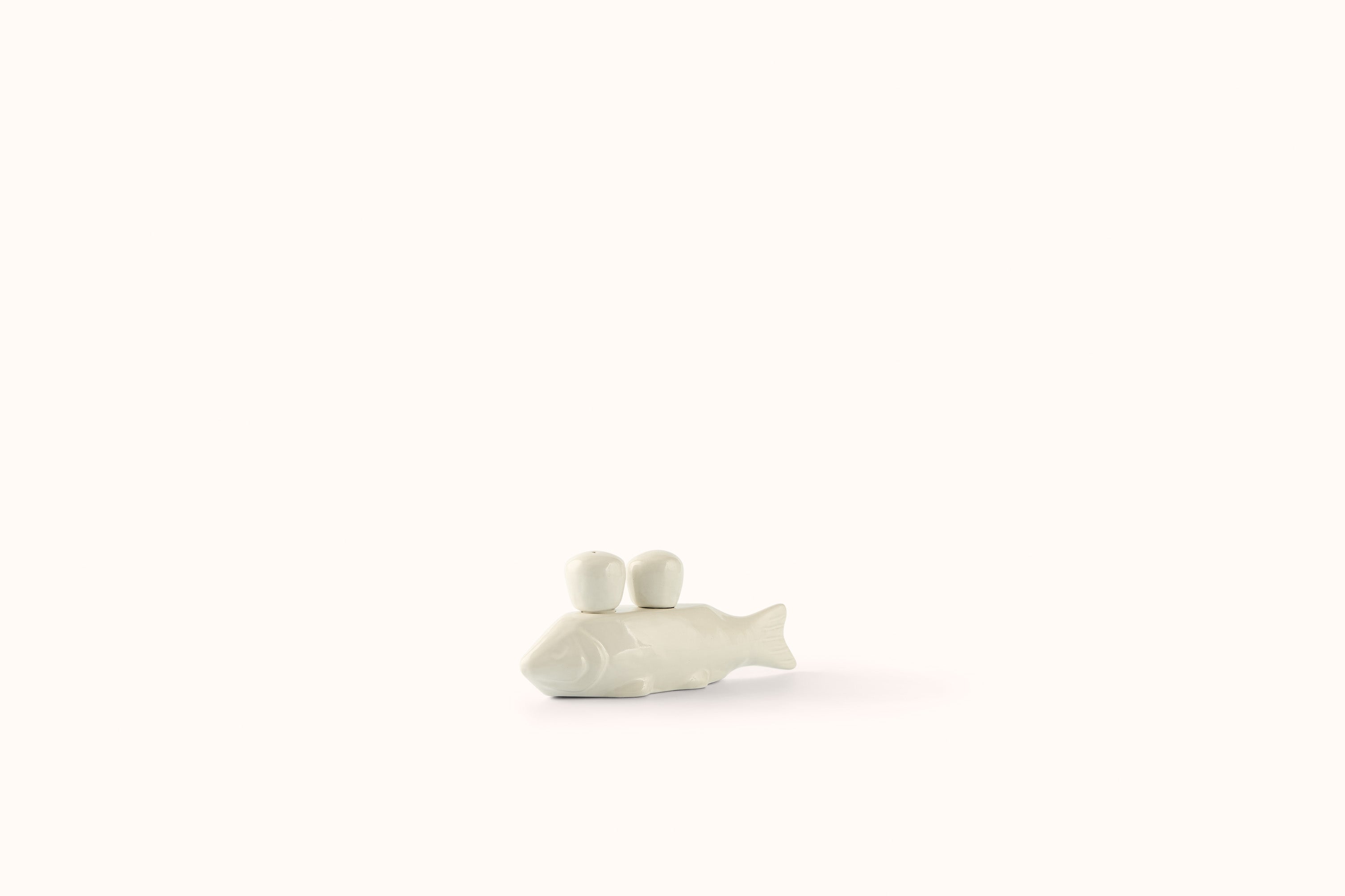 MONTES DOGGETT FISH SALT + PEPPER NUMBER 91