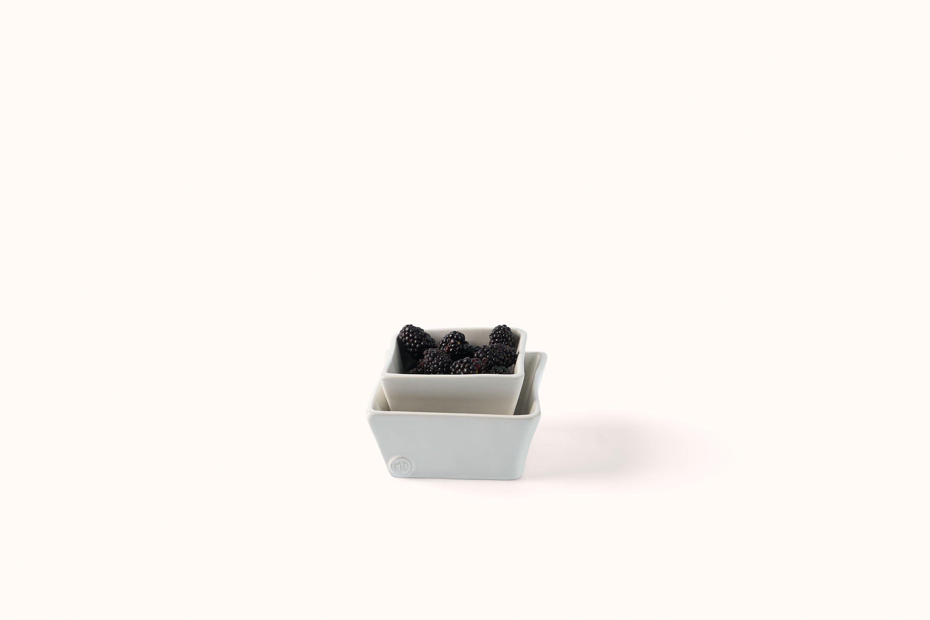 MONTES DOGGETT CERAMIC SQUARE BOWLS NO. 381