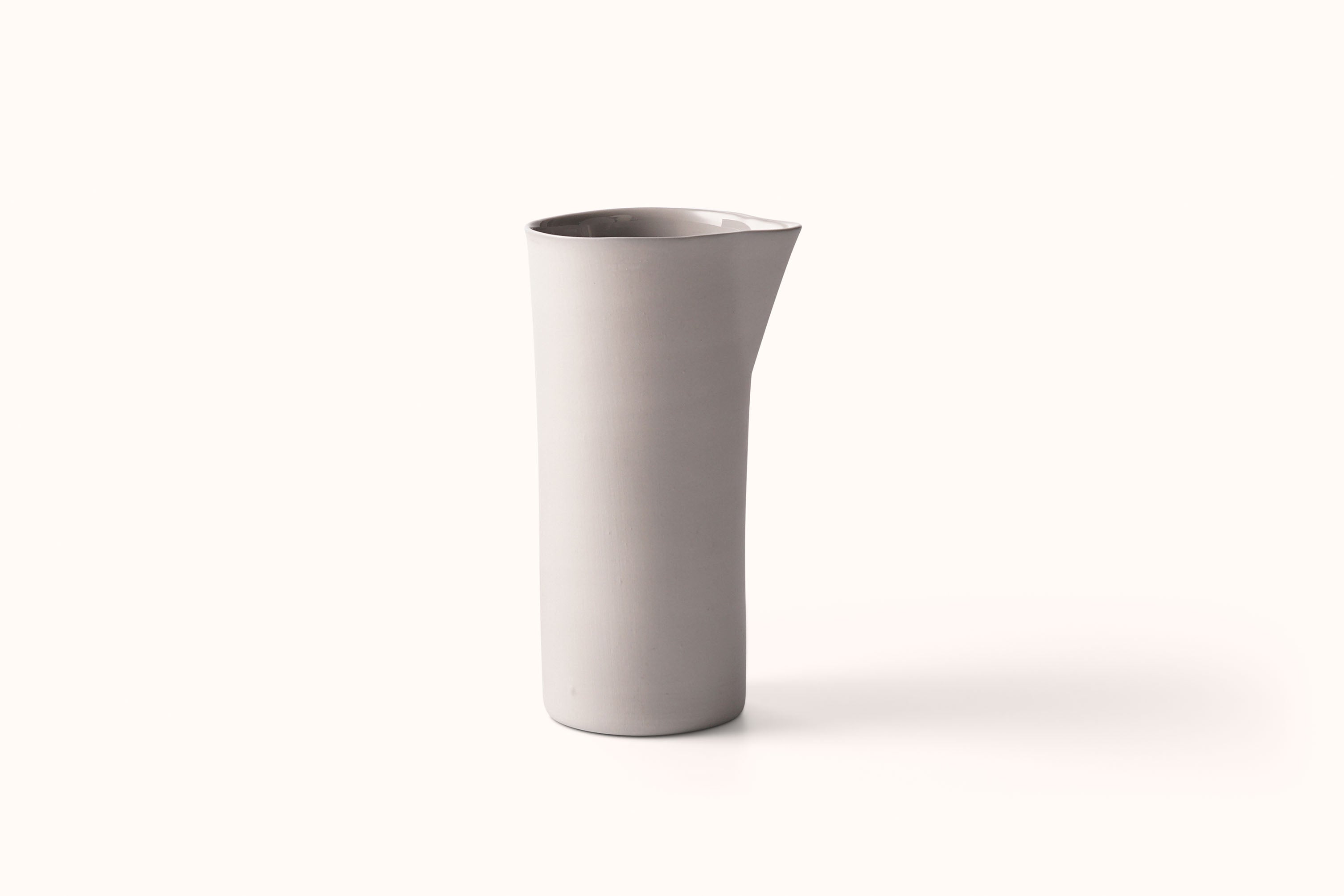 MUD CARAFE MEDIUM