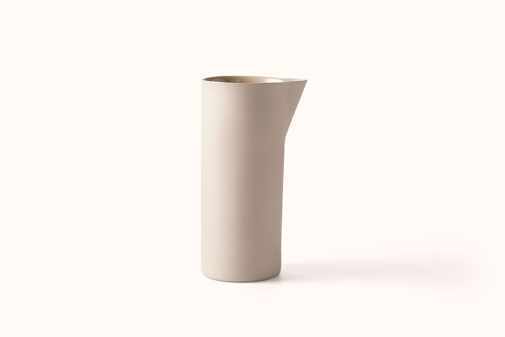 MUD CARAFE MEDIUM