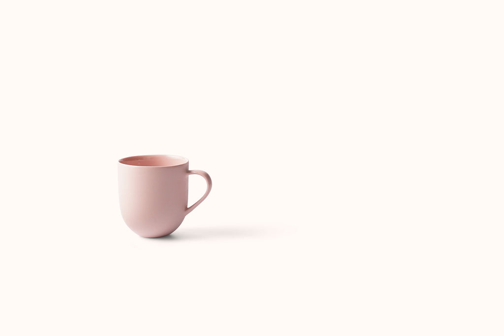 MUD BLOSSOM FLARED DINNERWARE