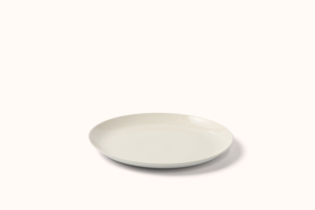 MUD MILK FLARED DINNERWARE