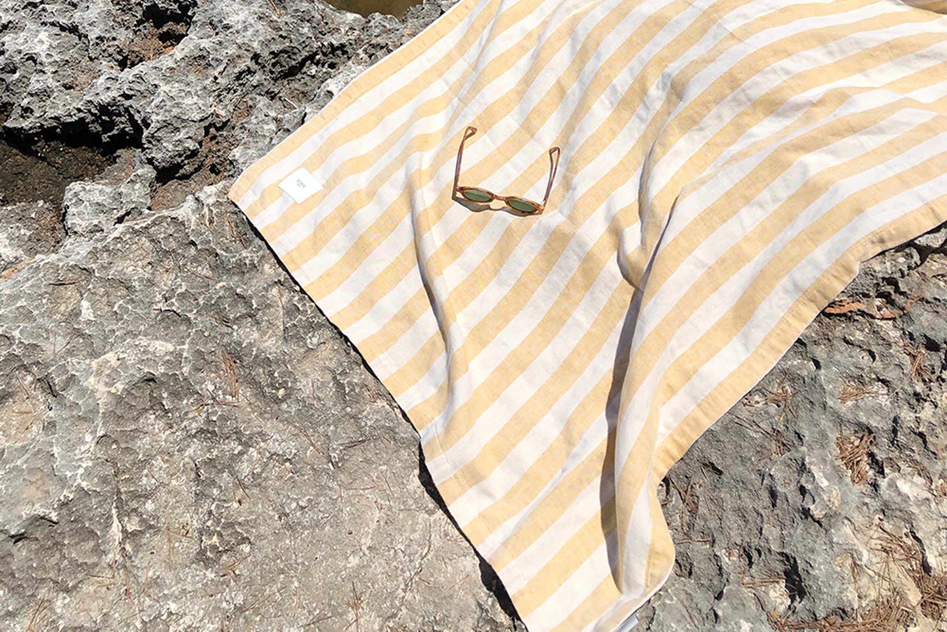 NIMU ROMA YELLOW/WHITE PORTO ERCOLE BEACH TOWEL