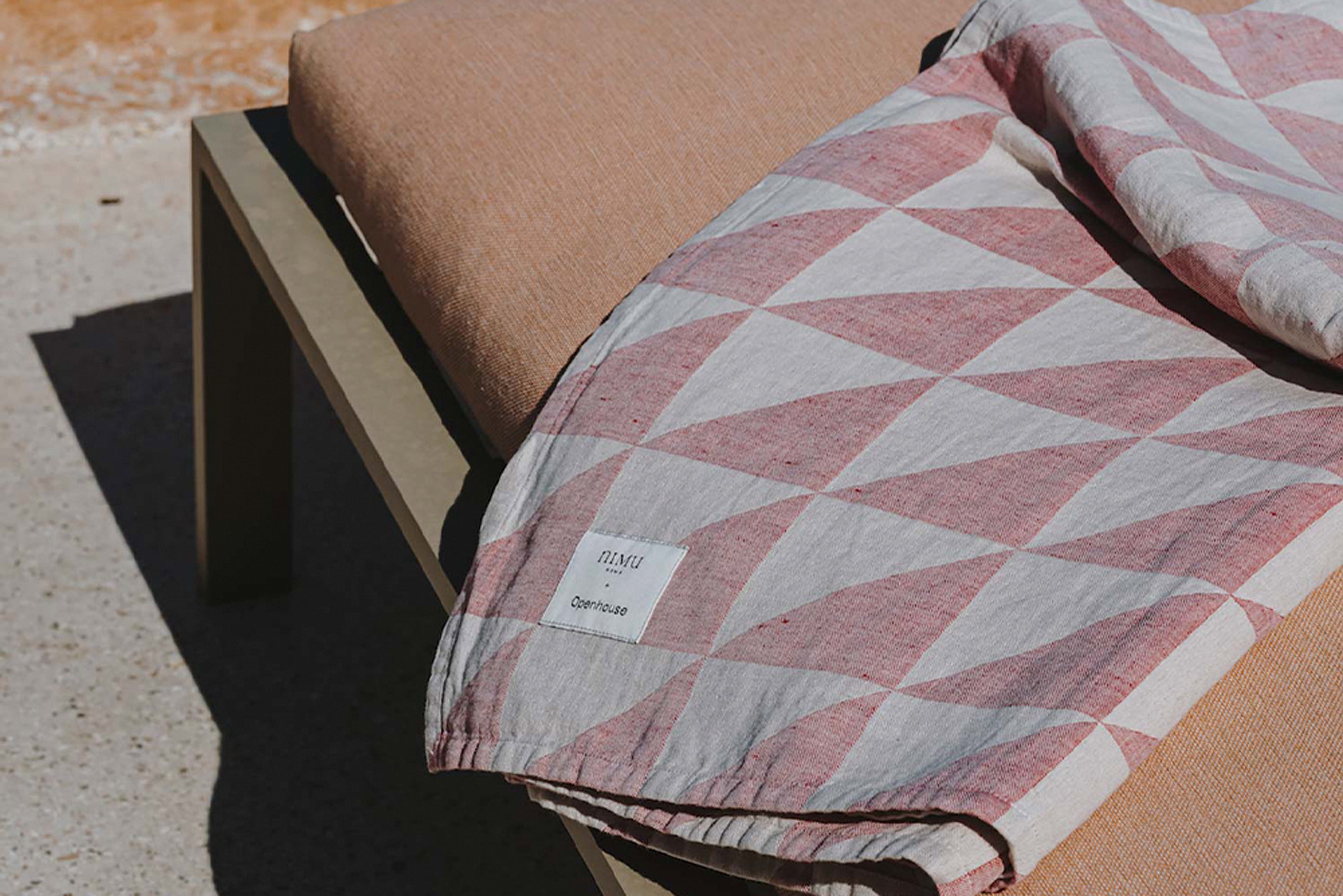 NIMU ROMA RED/OFF WHITE PUGLIA BEACH TOWEL