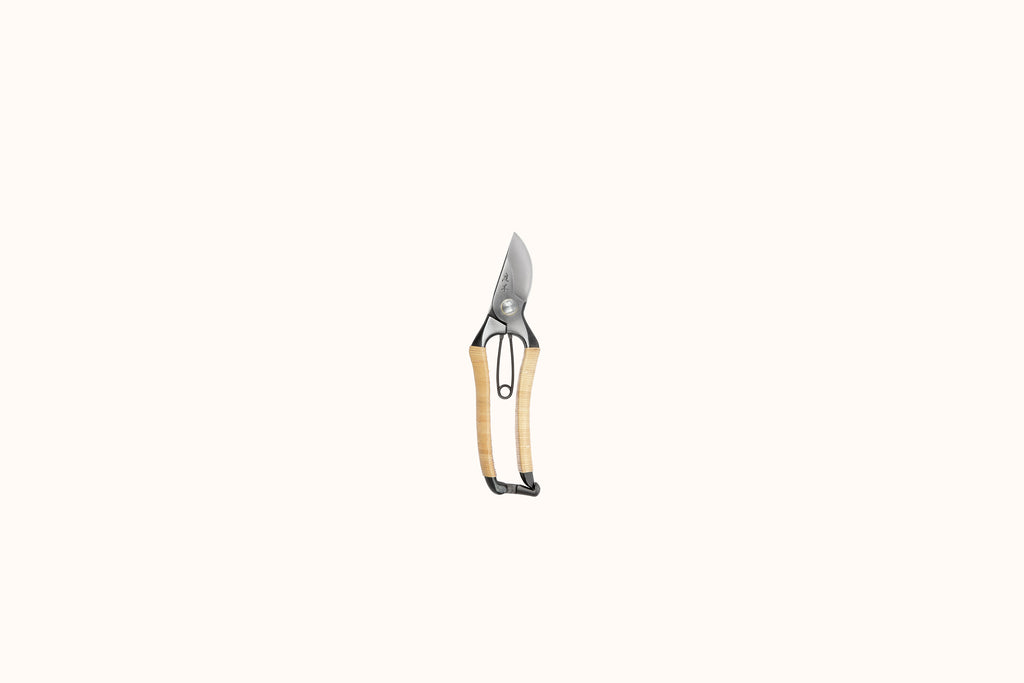 NIWAKI RATTAN S-TYPE SECATEURS