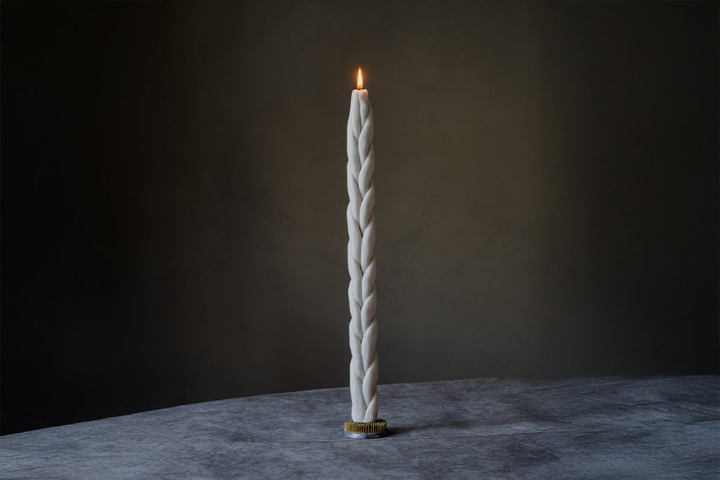 OBERFLACHT BRAID NO. 2 TAPER CANDLE - PARCHMENT