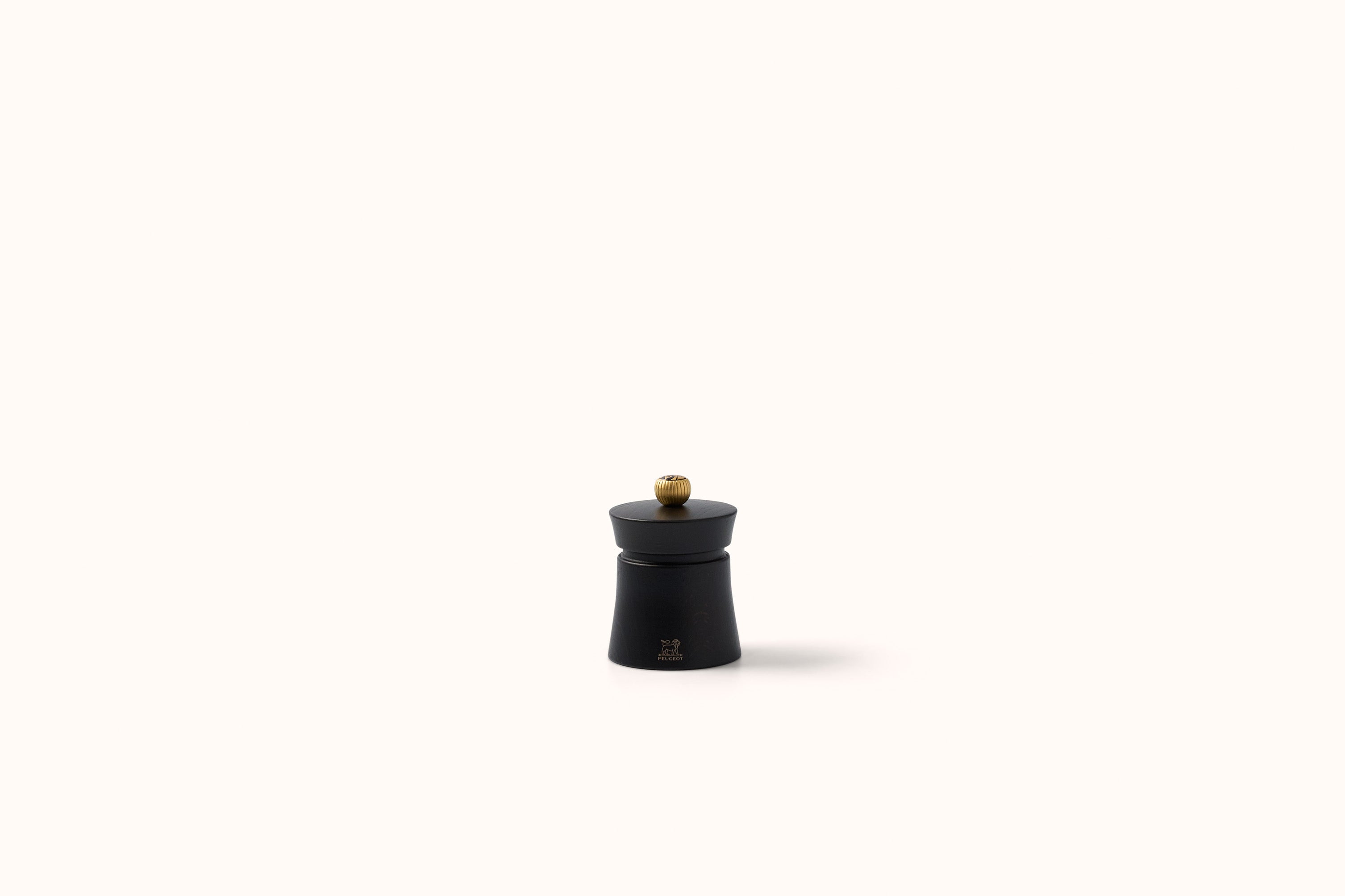 PEUGEOT CHOCOLATE WOOD BAYA PEPPER MILL