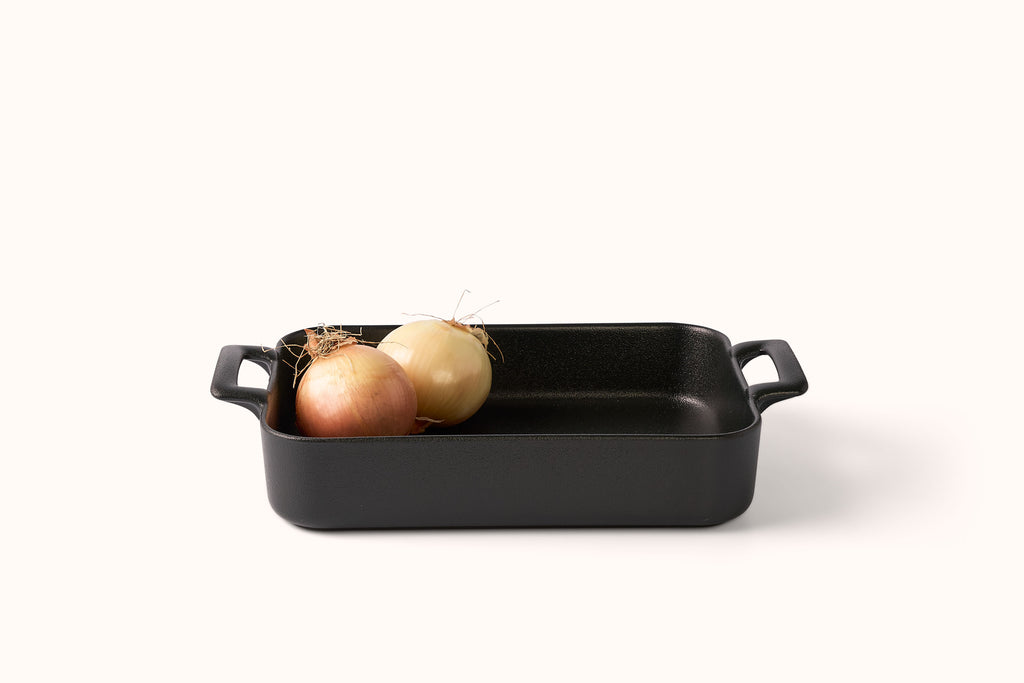 REVOL BLACK CERAMIC ROASTING DISH