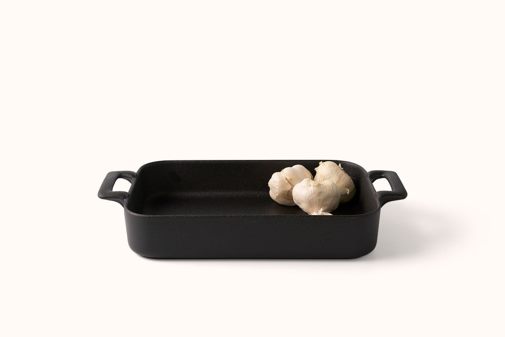 REVOL BLACK CERAMIC ROASTING DISH