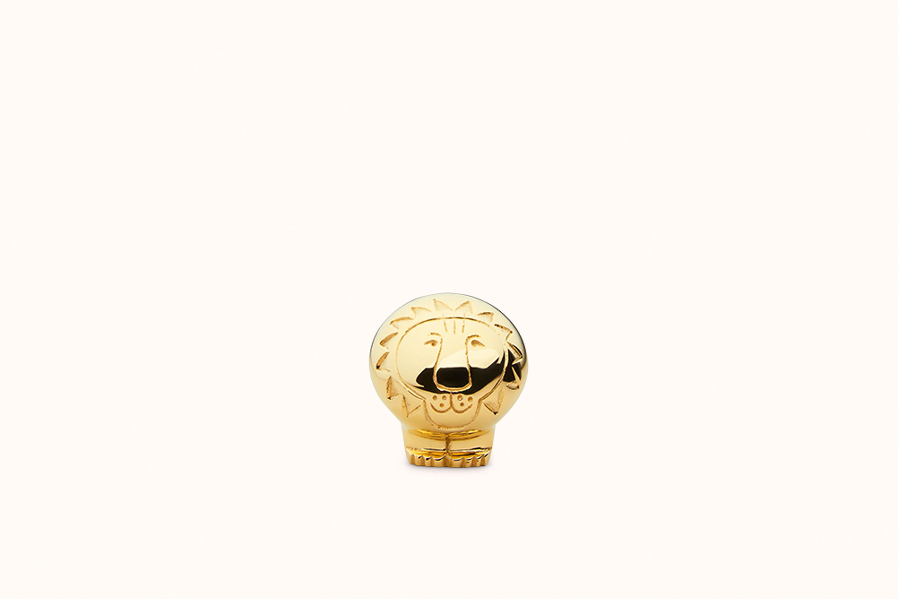 SKULTUNA X LISA LARSON SITTING LION