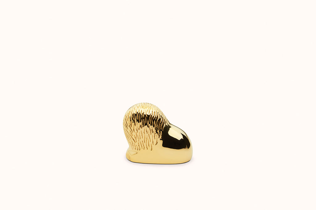 SKULTUNA X LISA LARSON LYING LION