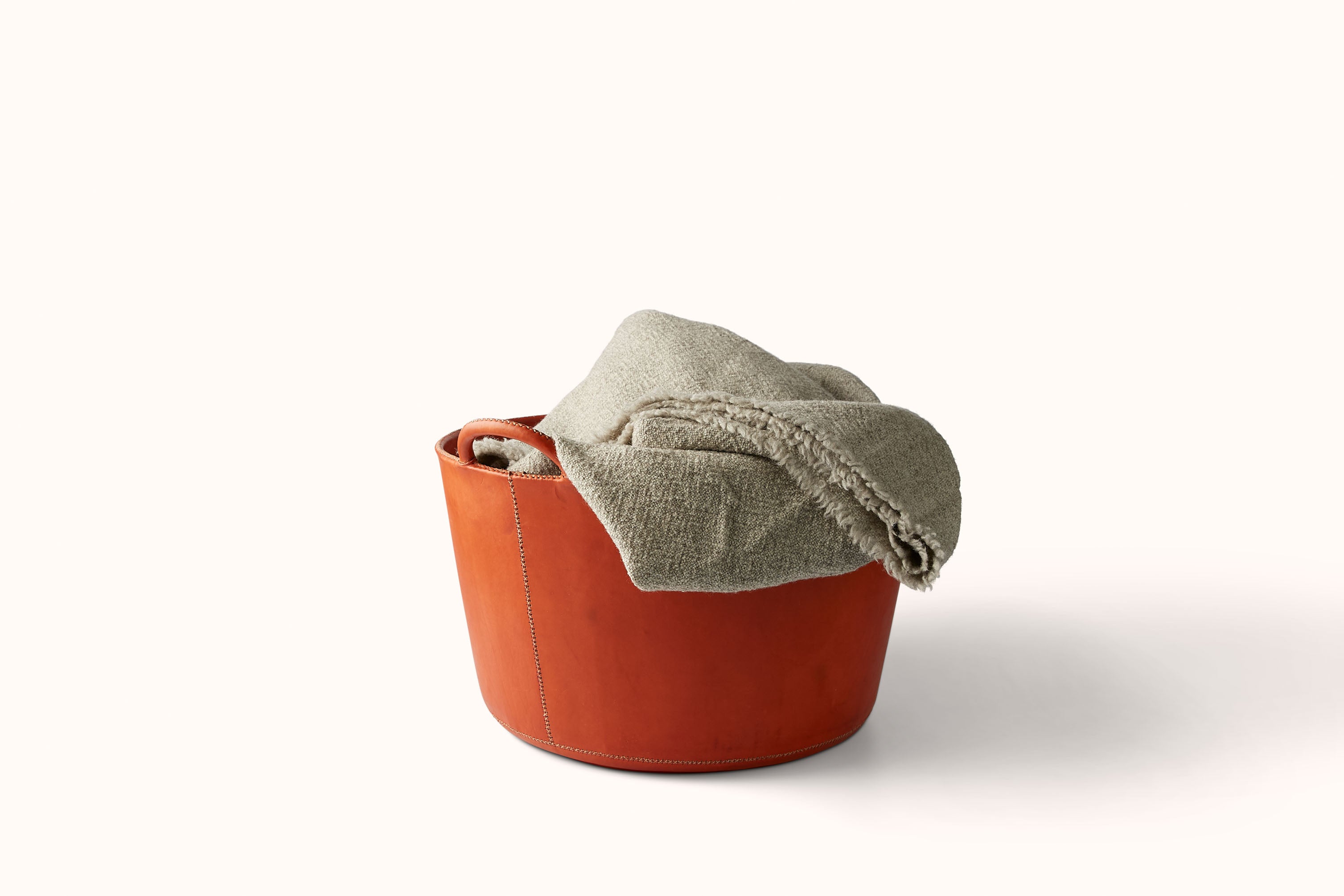 SOL Y LUNA LARGE LEATHER BASKET WITH STITCHING
