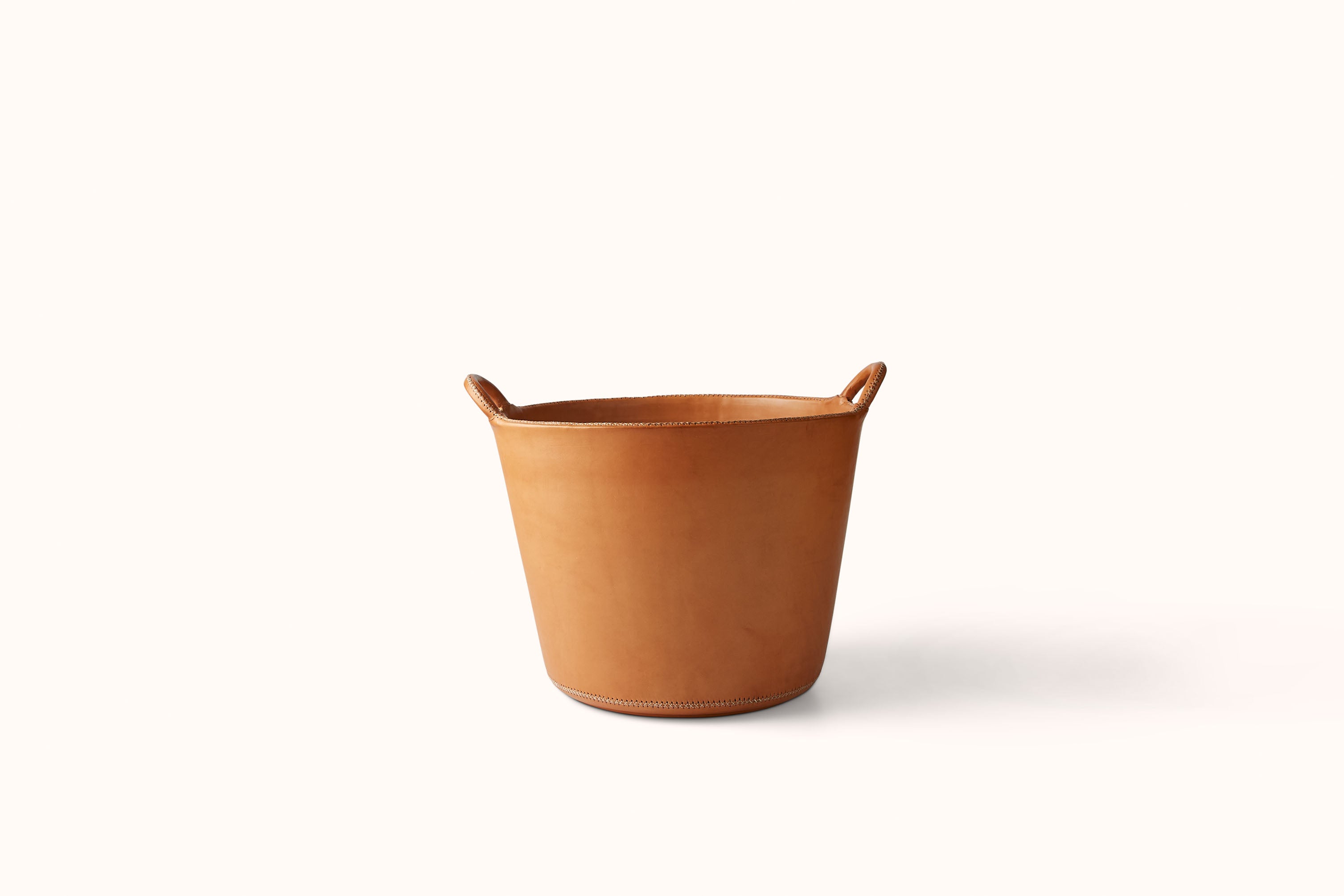 SOL Y LUNA SMALL LEATHER BASKET WITH STITCHING