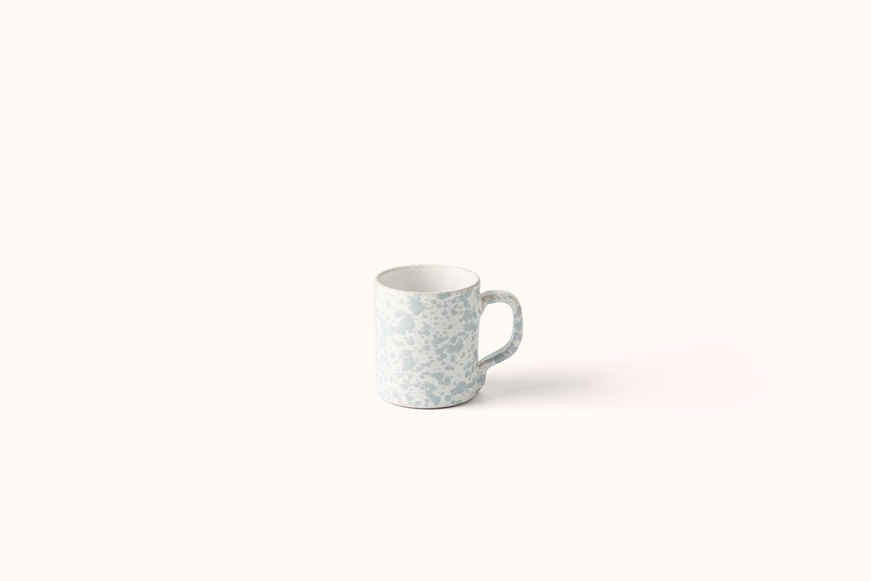 GREY ON WHITE SPLATTERWARE DINNERWARE