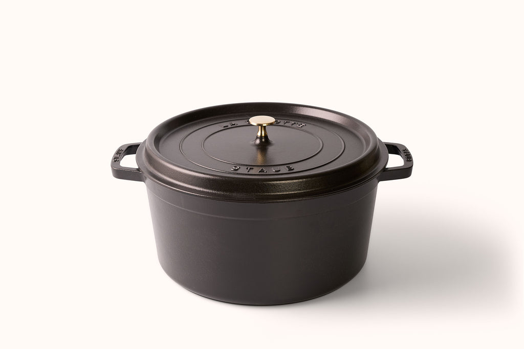 STAUB 13.25 QT. ROUND DUTCH OVEN - MATTE BLACK
