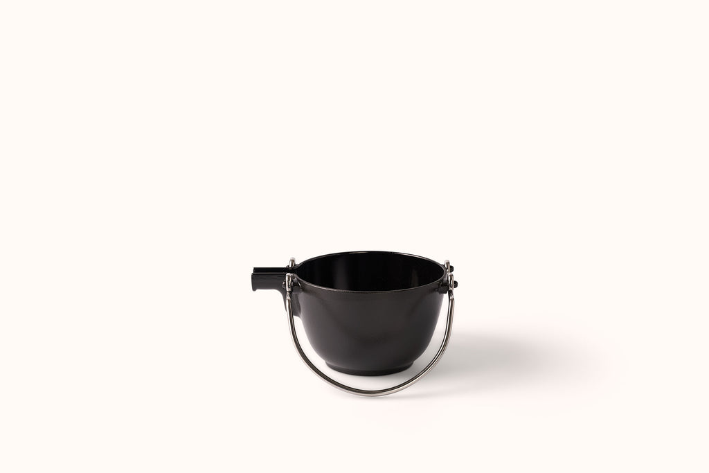 STAUB 1.2 QT. TEA KETTLE - MATTE BLACK