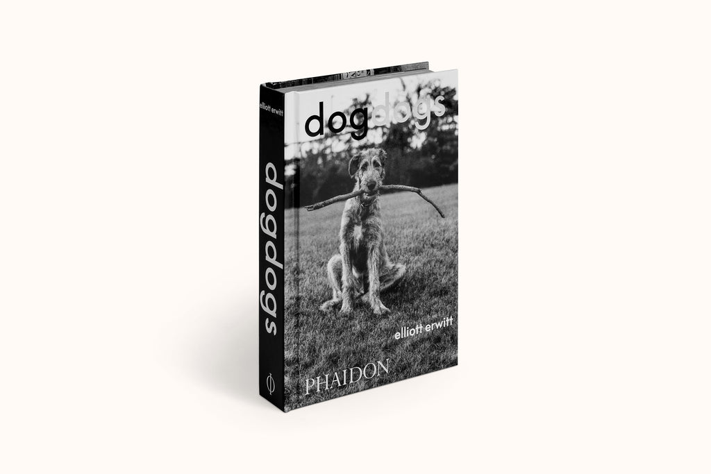 DOGSDOGS BY ELLIOTT ERWHITT