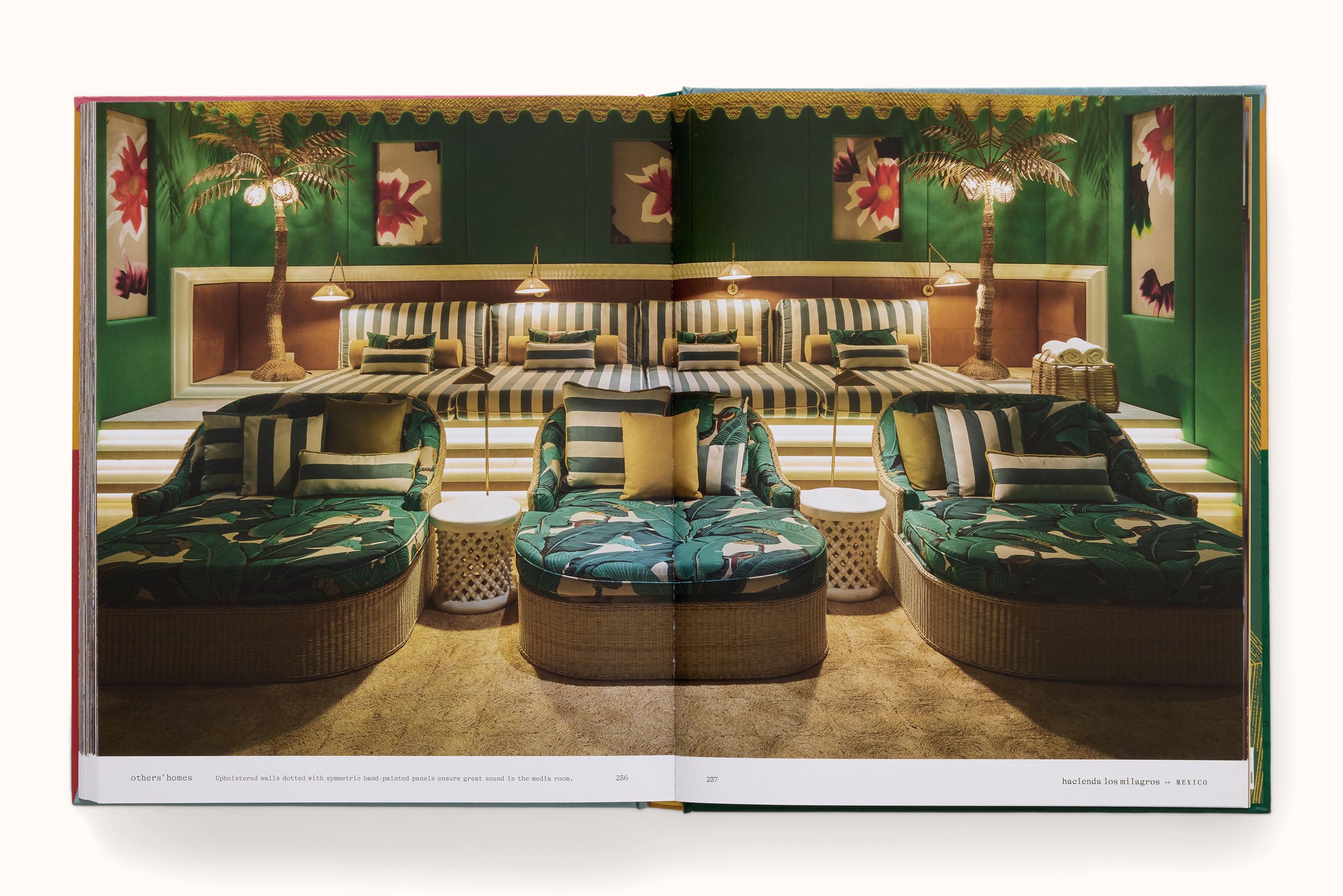 LOVE HOW YOU LIVE: ADVENTURES IN INTERIOR DESIGN BY RODMAN PRIMACK WITH RUDY WEISSENBERG